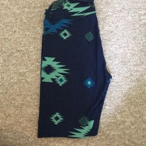 Aztec print LuLaRoe leggings